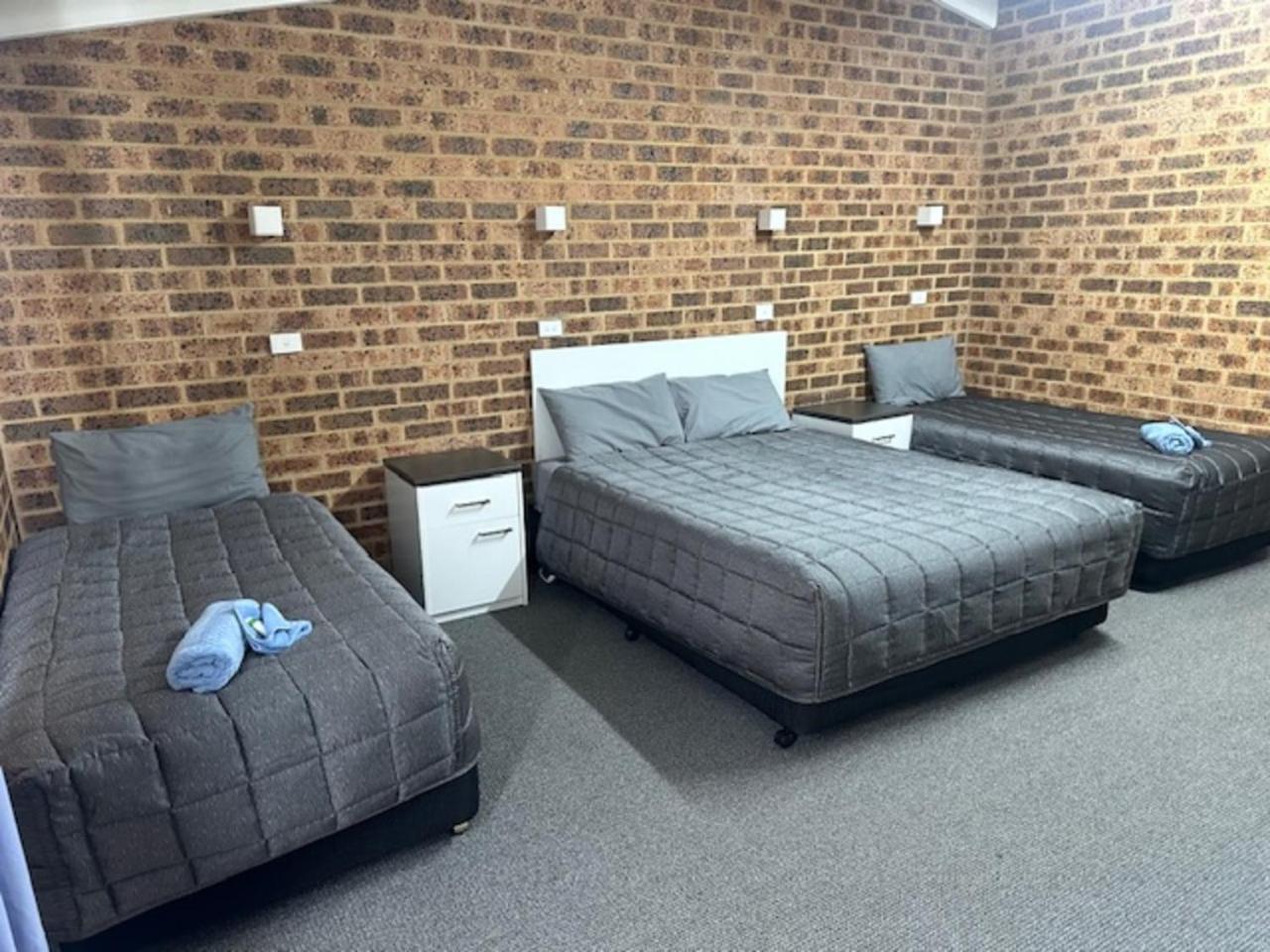 Clock Tower Motor Inn Coonabarabran Rom bilde